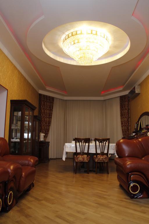 Baku Butik Mini-Hotel Esterno foto